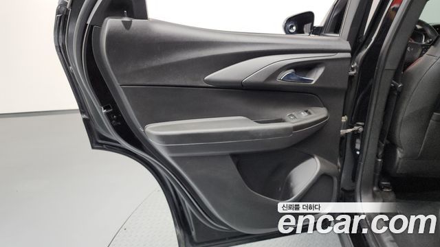 Chevrolet Korea Trailblazer 2022 — photo 15