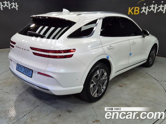 Genesis GV70 2022 — photo 6