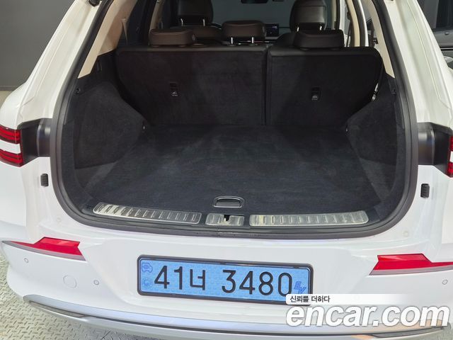 Genesis GV70 2022 — photo 10