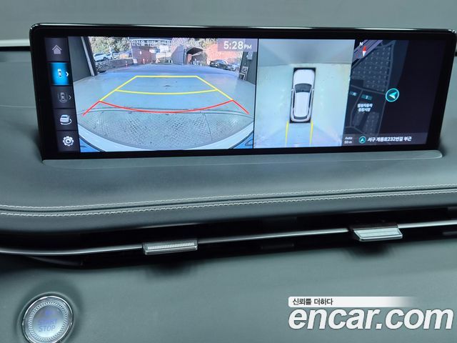 Genesis GV70 2022 — photo 16