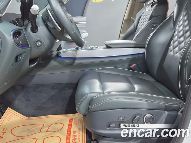 Genesis GV70 2022 — photo 20