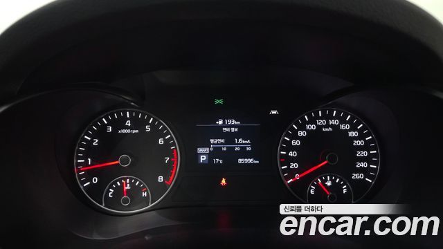 Kia K5 2020 — photo 8