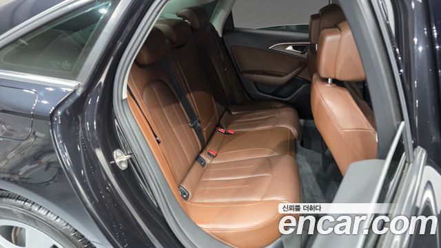 Audi A6 2015 — photo 12