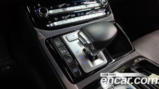 Genesis EQ900 2018 — photo 9