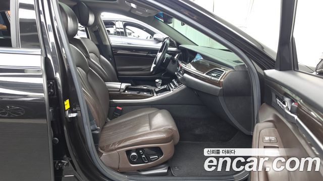 Genesis EQ900 2018 — photo 11