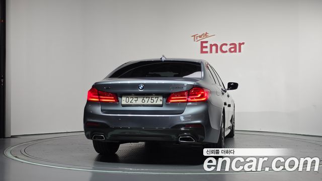 BMW 5-Series 2017 — photo 4