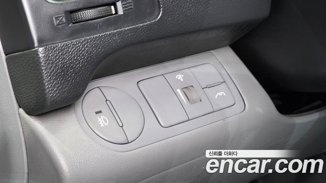 Hyundai Starex 2014 — photo 15
