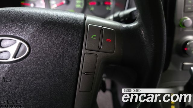 Hyundai Starex 2014 — photo 17