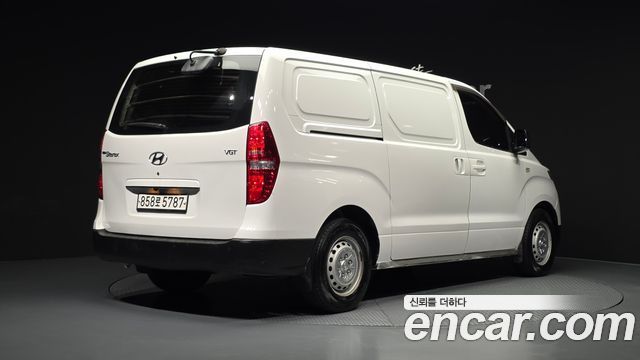 Hyundai Starex 2018 — photo 2