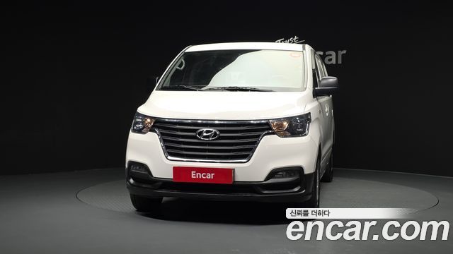 Hyundai Starex 2018 — photo 3