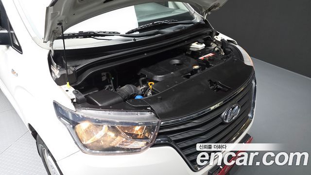 Hyundai Starex 2018 — photo 6