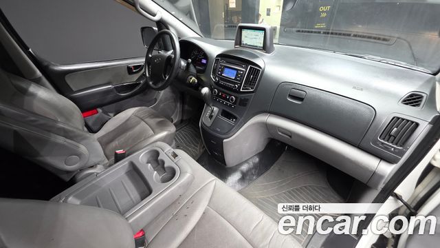 Hyundai Starex 2018 — photo 10