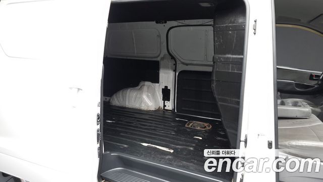 Hyundai Starex 2018 — photo 18