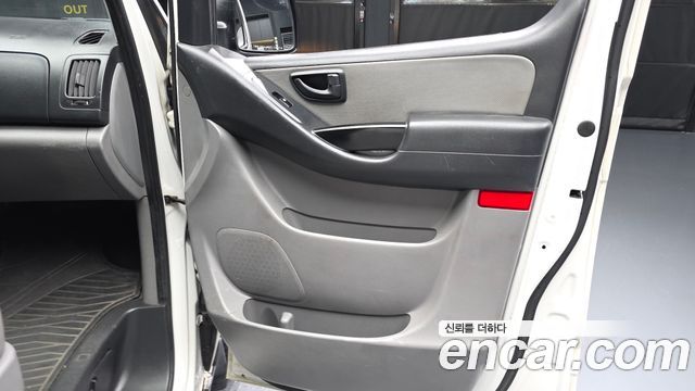 Hyundai Starex 2018 — photo 14