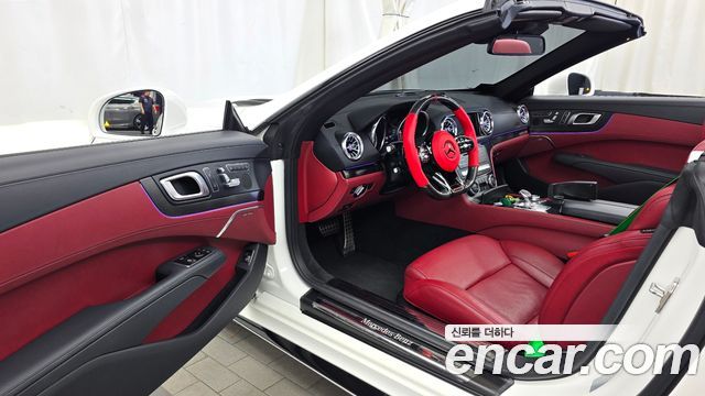 Mercedes-Benz SL-Class 2017 — photo 10