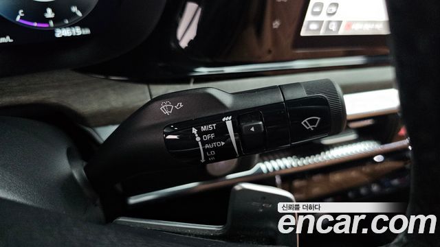 Kia K5 2023 — photo 28
