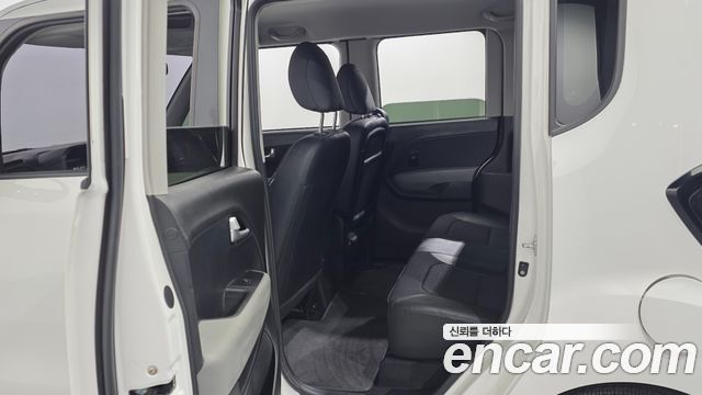 Kia RAY 2023 — photo 17
