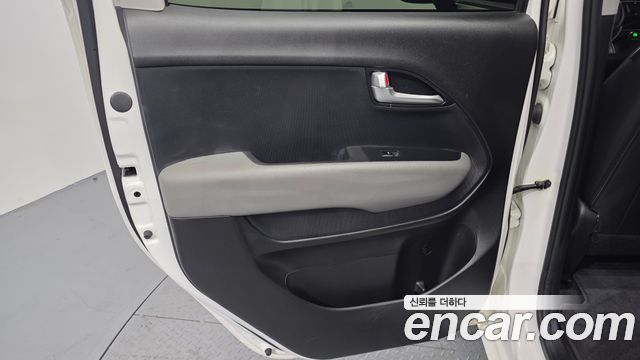 Kia RAY 2023 — photo 15