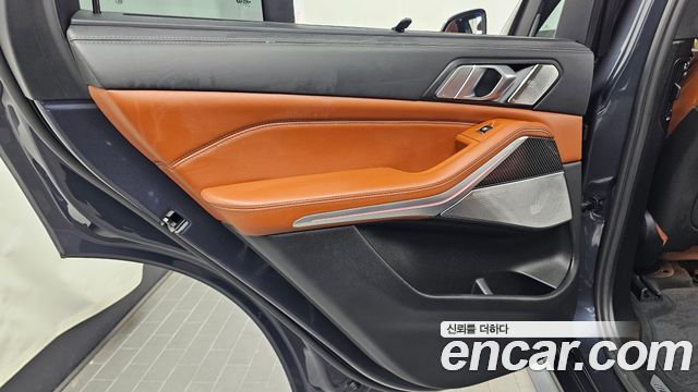BMW X5 2022 — photo 15