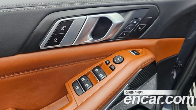 BMW X5 2022 — photo 29