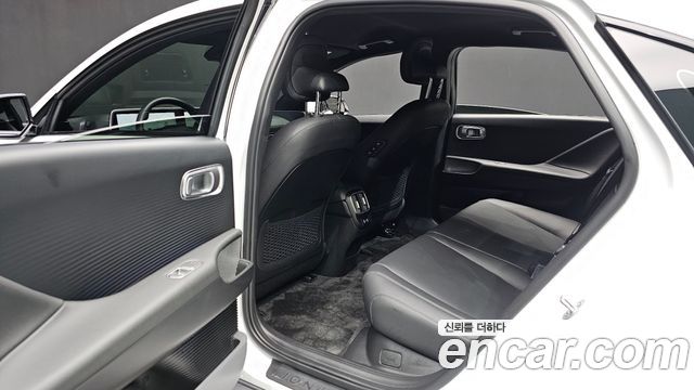 Hyundai Ioniq6 2023 — photo 12