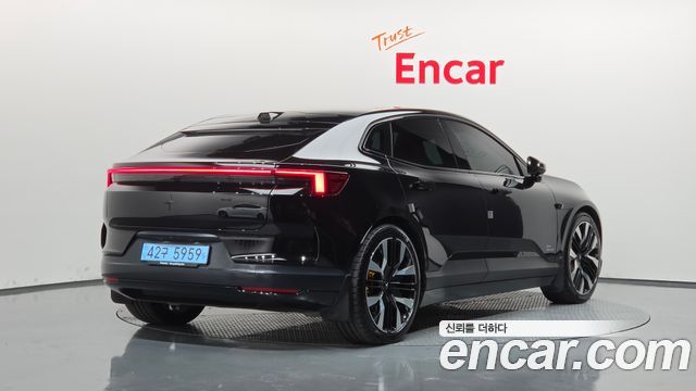 Polestar Polestar 4 2025 — photo 2