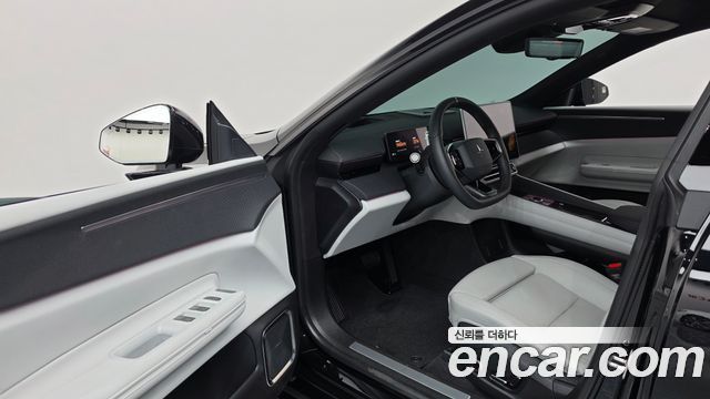 Polestar Polestar 4 2025 — photo 13