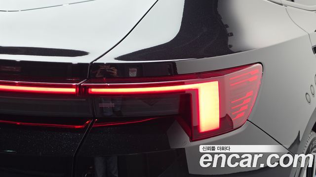 Polestar Polestar 4 2025 — photo 9