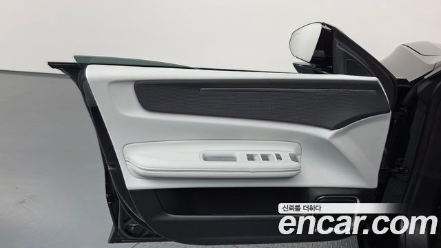 Polestar Polestar 4 2025 — photo 14