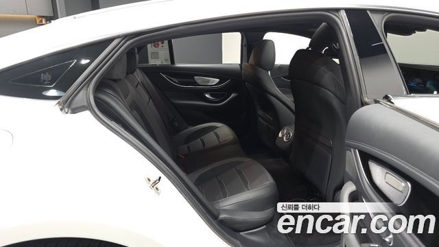 Mercedes-Benz AMG GT 2021 — photo 12