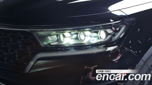 Kia Sorento 2023 — photo 8