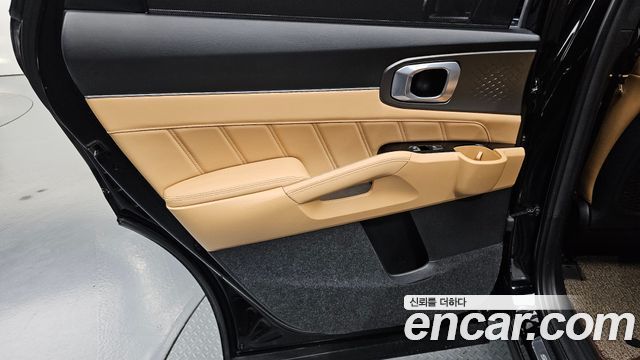 Kia Sorento 2023 — photo 15
