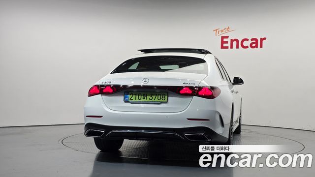 Mercedes-Benz E-Class 2026 — photo 4