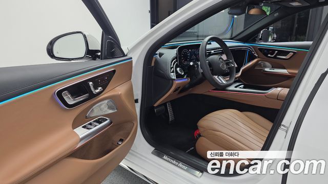 Mercedes-Benz E-Class 2026 — photo 13