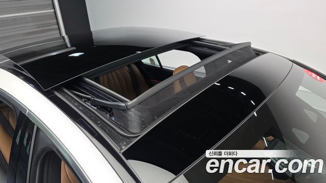 Mercedes-Benz E-Class 2026 — photo 25
