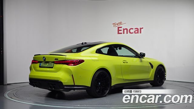 BMW M4 2026 — photo 2