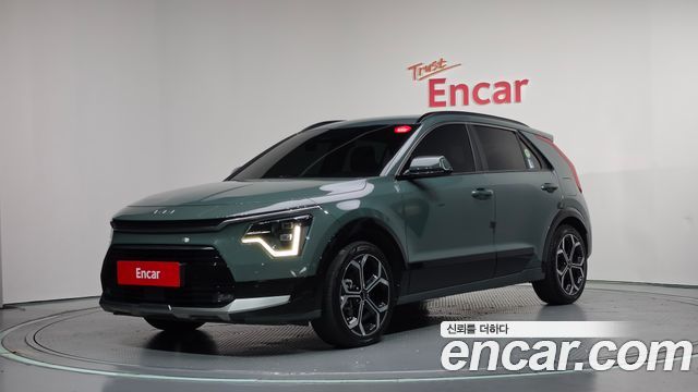 Kia Niro 2022 — photo 1