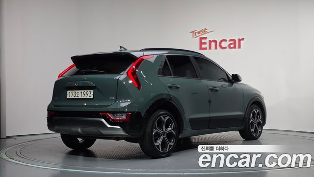 Kia Niro 2022 — photo 2