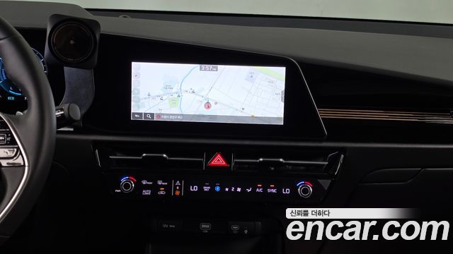 Kia Niro 2022 — photo 20