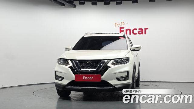 Nissan X-Trail 2018 — photo 3