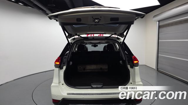 Nissan X-Trail 2018 — photo 26