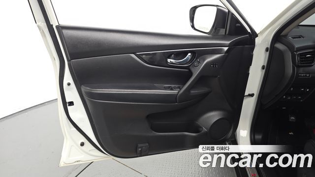 Nissan X-Trail 2018 — photo 14