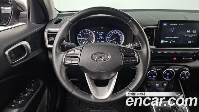 Hyundai Venue 2021 — photo 19