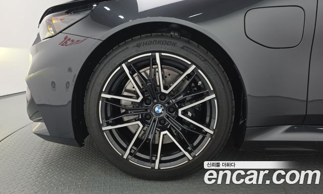BMW M5 2026 — photo 5