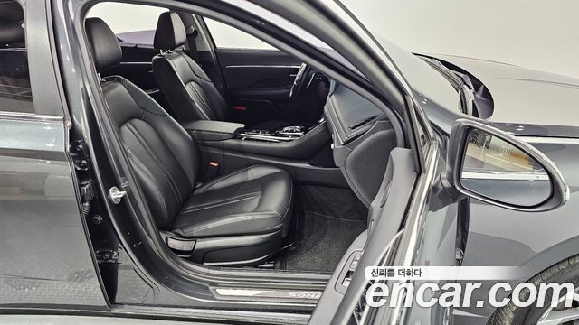 Hyundai Sonata 2020 — photo 13