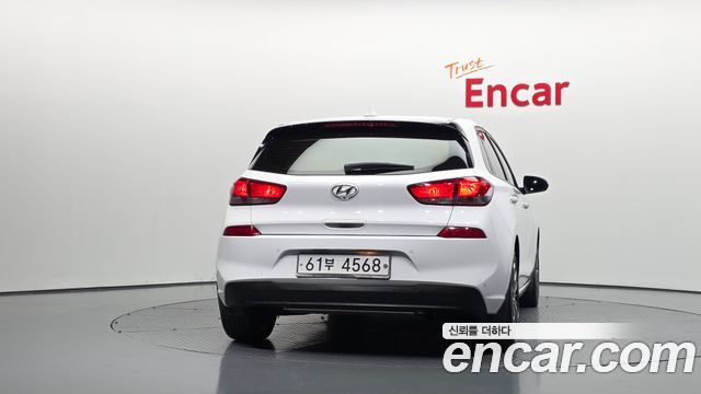 Hyundai i30 2017 — photo 4