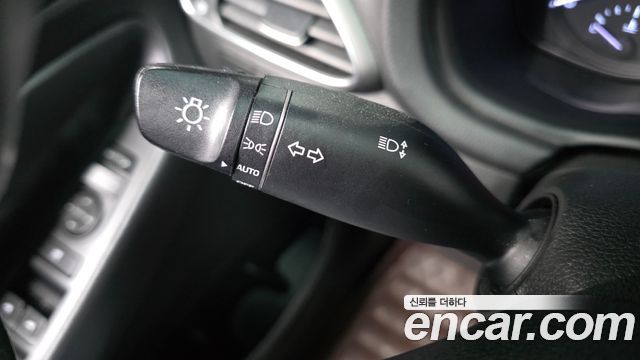 Hyundai i30 2017 — photo 29