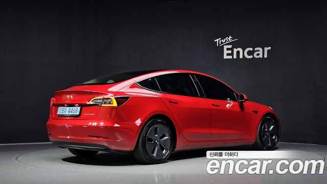 Tesla Model 3 2021 — photo 2
