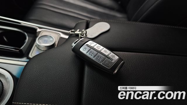 Genesis GV80 2022 — photo 21