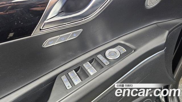 Genesis GV80 2022 — photo 29